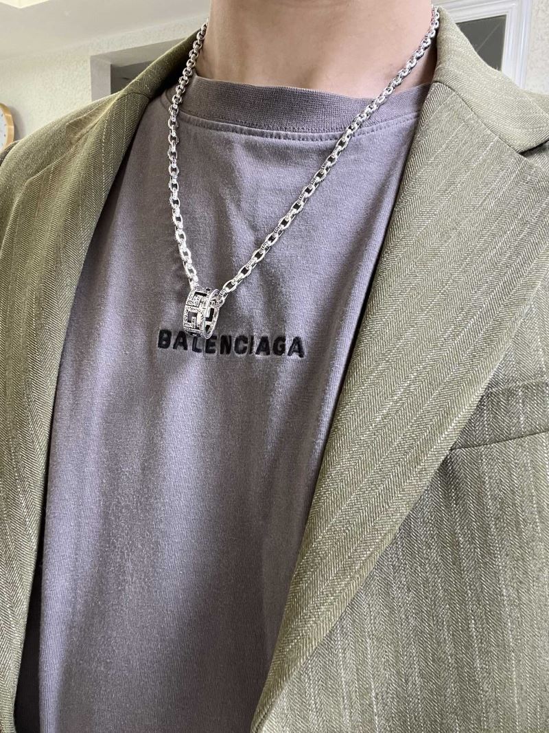 Gucci Necklaces